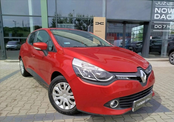 Renault Clio cena 34900 przebieg: 137000, rok produkcji 2016 z Boguchwała małe 46